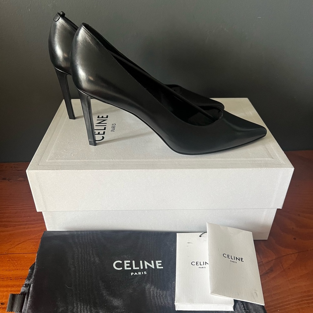 NIB Celine Sharp Pump - Black 38